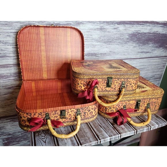 Decorative Travel Chest Paperboard Boxes Set of 3 Small Travel Antique Suitcases - Picture 6 of 6